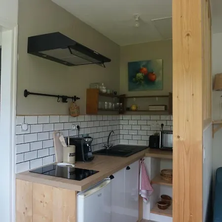 Le Petit Logis بيت للعطل La Châtaigneraie